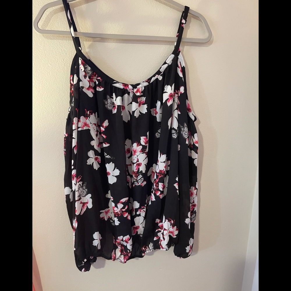 Floral cold shoulder shirt